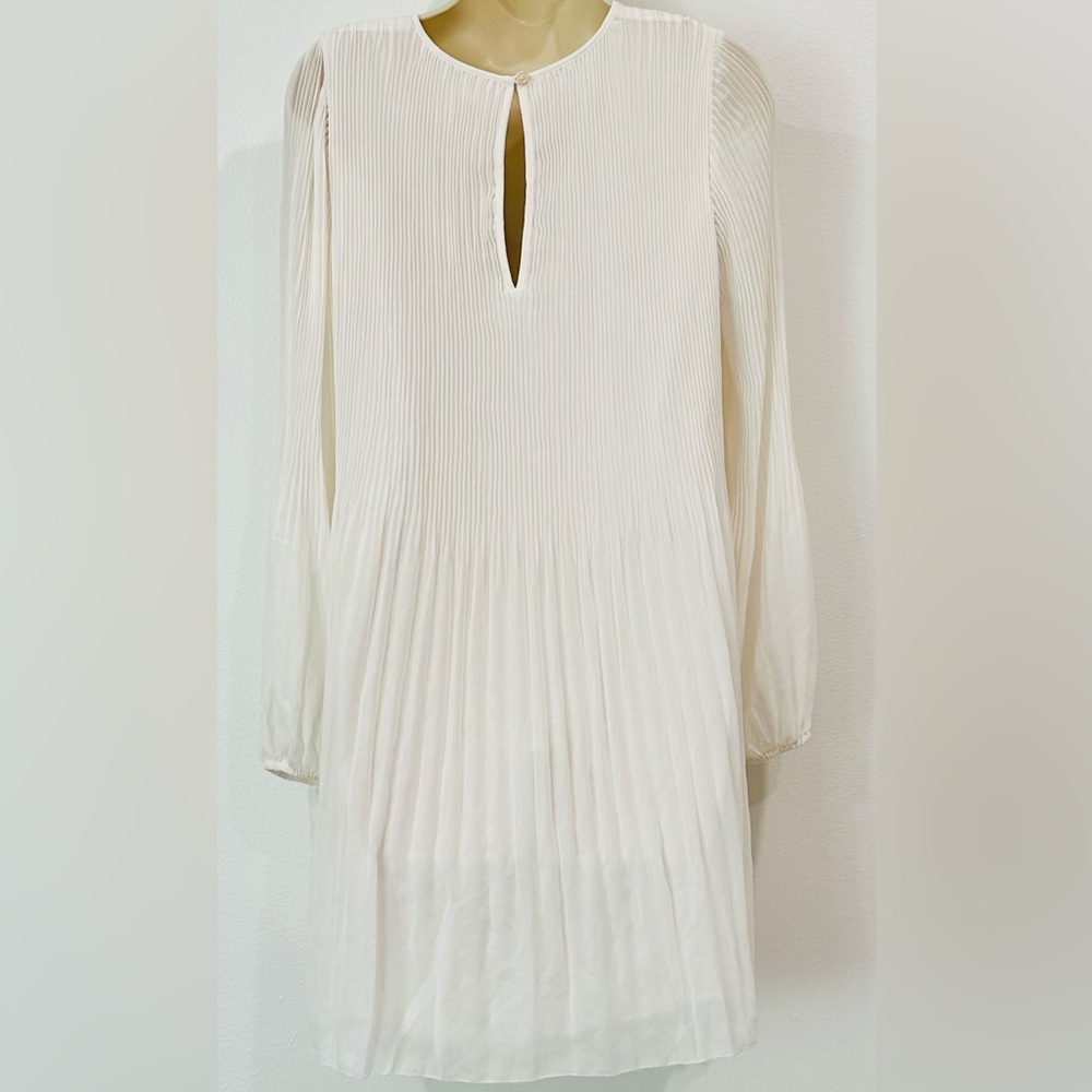 Like New! Aritzia Wilfred Daydreamer Mini Dress - Picture 3 of 14